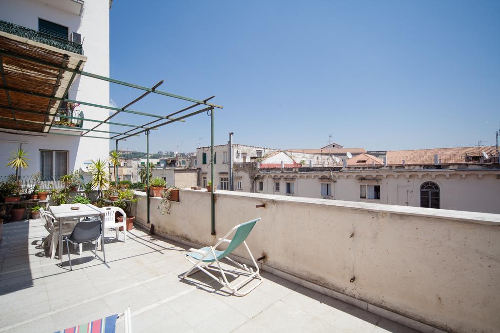 B&B Stella 10 Napoli Eksteriør billede