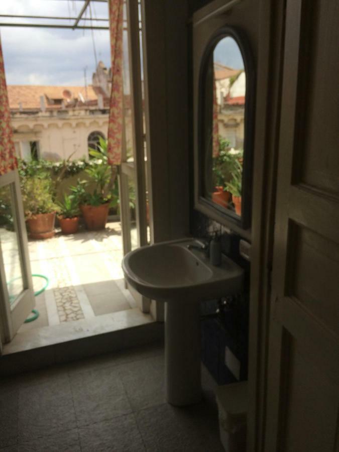 B&B Stella 10 Napoli Eksteriør billede